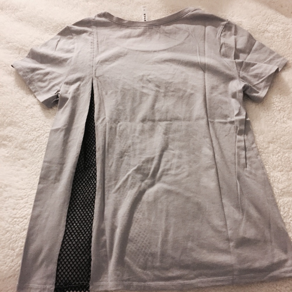 Fabletics Hypnos Tee With Back Mesh In Medium - image 1
